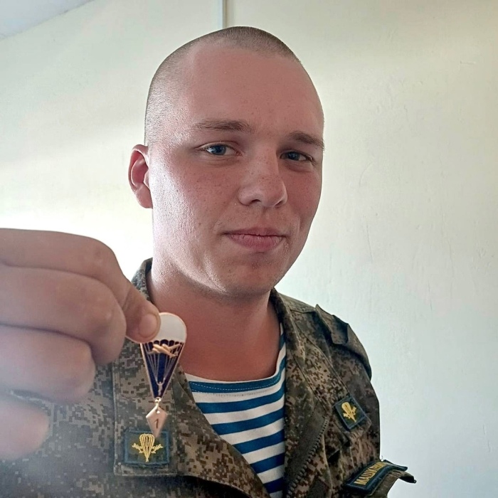Отправляют ли срочников в курск